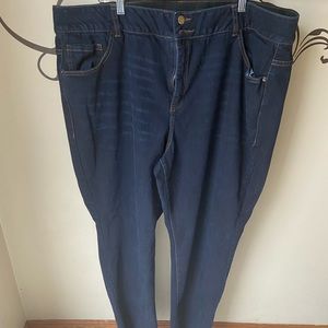 Lane Bryant tighter tummy technology high rise straight cut jeans